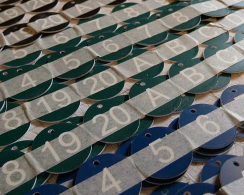 aluplex-signaletique-etiquetas-colores.img