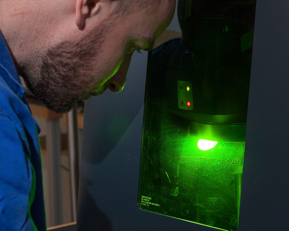 estacion-laser-lw2-puerta-seguridad.img