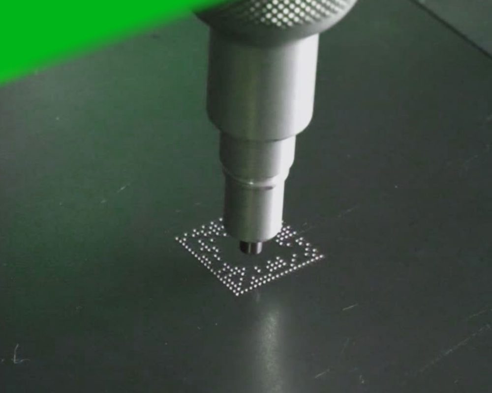 estilete-3d-lanzamiento-2.img