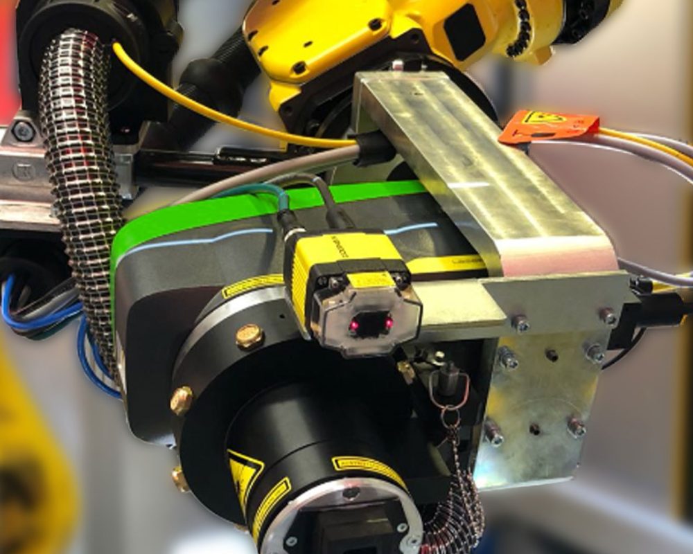 laser-integracion-mini-inline-integrado-brazo-robotico-cobtos.img