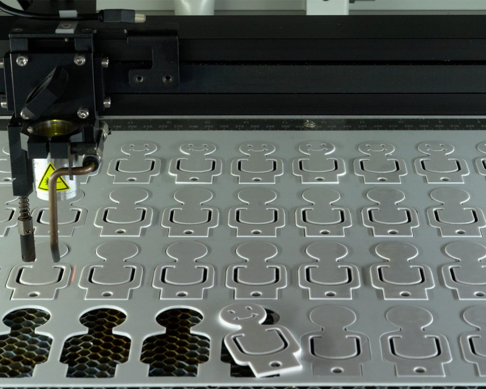 maquina-laser-ls100-corte-formas.img