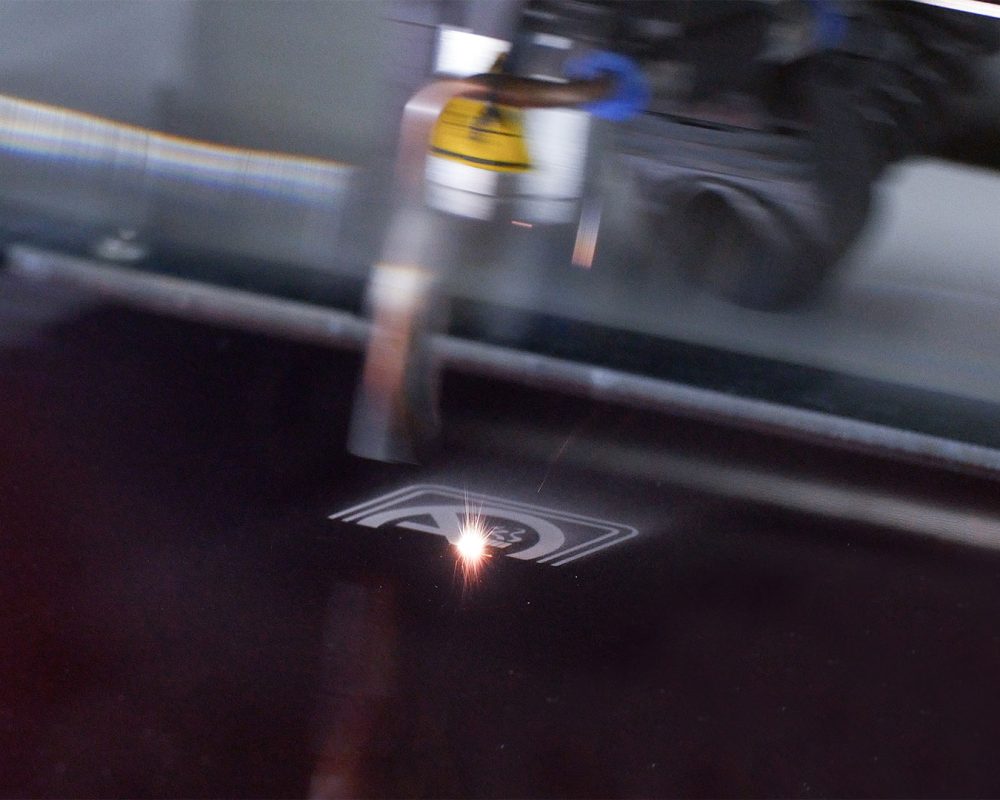 maquina-laser-ls900-xp-grabado-aluminio.img