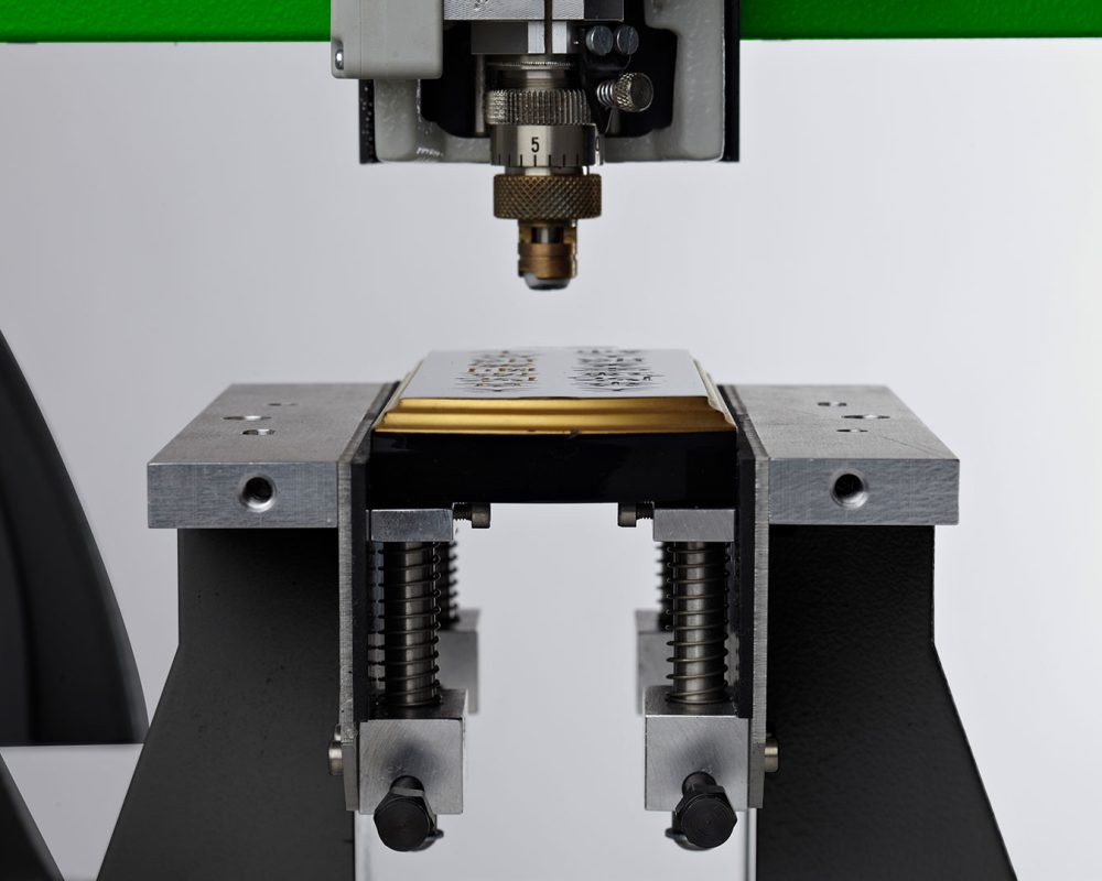 maquina-mecanica-m40-gift-grabado-placa.img