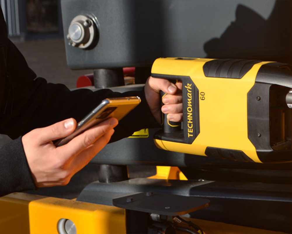 maquina-micropercusion-buddy60-marcado-portatil.img