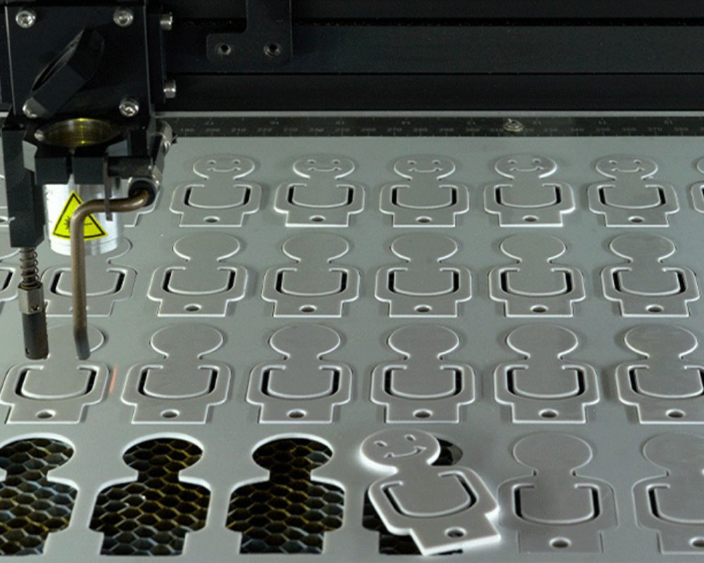 material-grabado-ecocut-laser-plantilla-lote-munecos-plastico.img