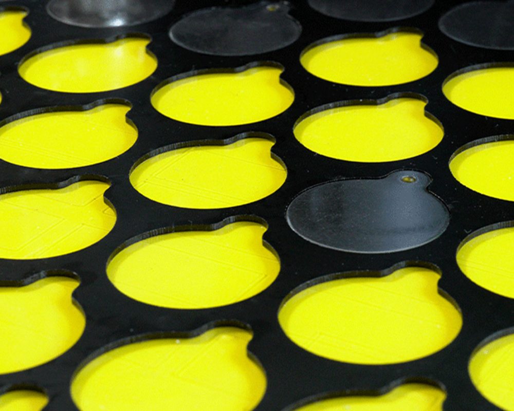 material-grabado-ecocut-laser-plantilla-lote-plastico.img