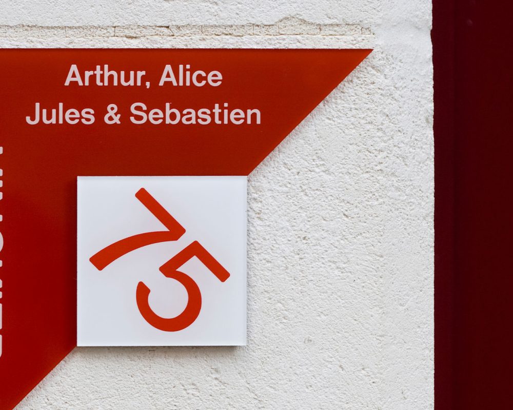 material-grabado-gravoglas-2-plex-inverso-rotulo-senalizacion.img