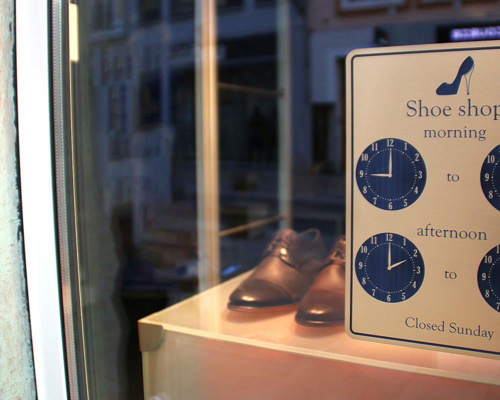 material-grabado-gravolase-metallics-reloj-horas-plastico.img