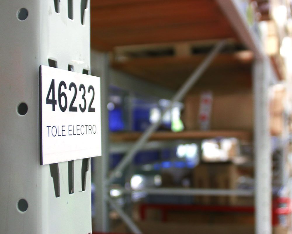 material-grabado-gravoply-1-rotulo-almacen.img