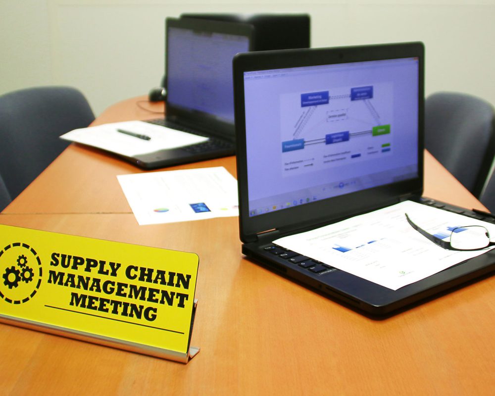 material-grabado-gravoply-2-senalizacion-despacho-plastico.img