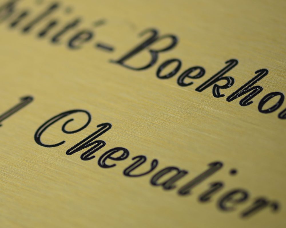 material-grabado-gravostral-rotulo-senalizacion.img