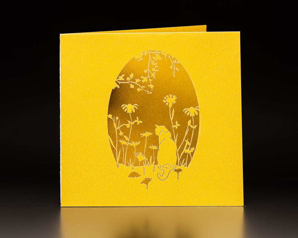 material-papel-carton-corte-laser-tarjeta-flor.img