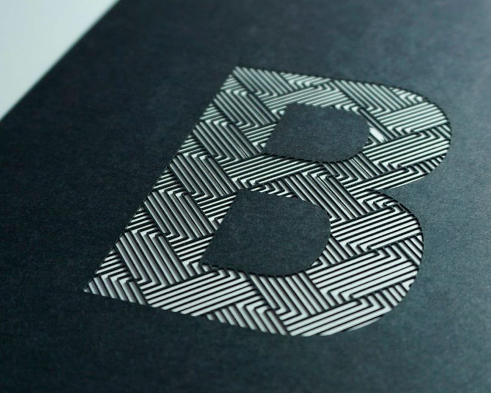 sector-creatividad-artes-graficas-corte-papel-b