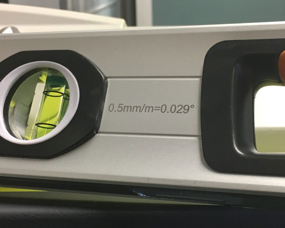 sector-identificacion-herramientas-identificacion-trazabilidad-grabado-nivel-burbuja