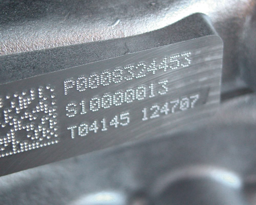 sector-identificacion-industria-aeronautica-grabado-bloque-cilindrico.img