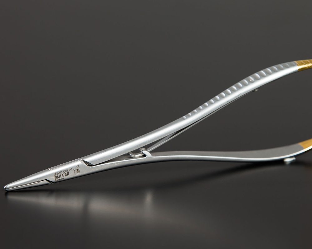 sector-industria-medica-grabado-instrumento-quirurgico-medico-sanitario-3.img