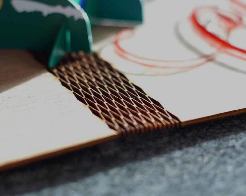 sector-senalizacion-displays-expositores-corte-madera.img