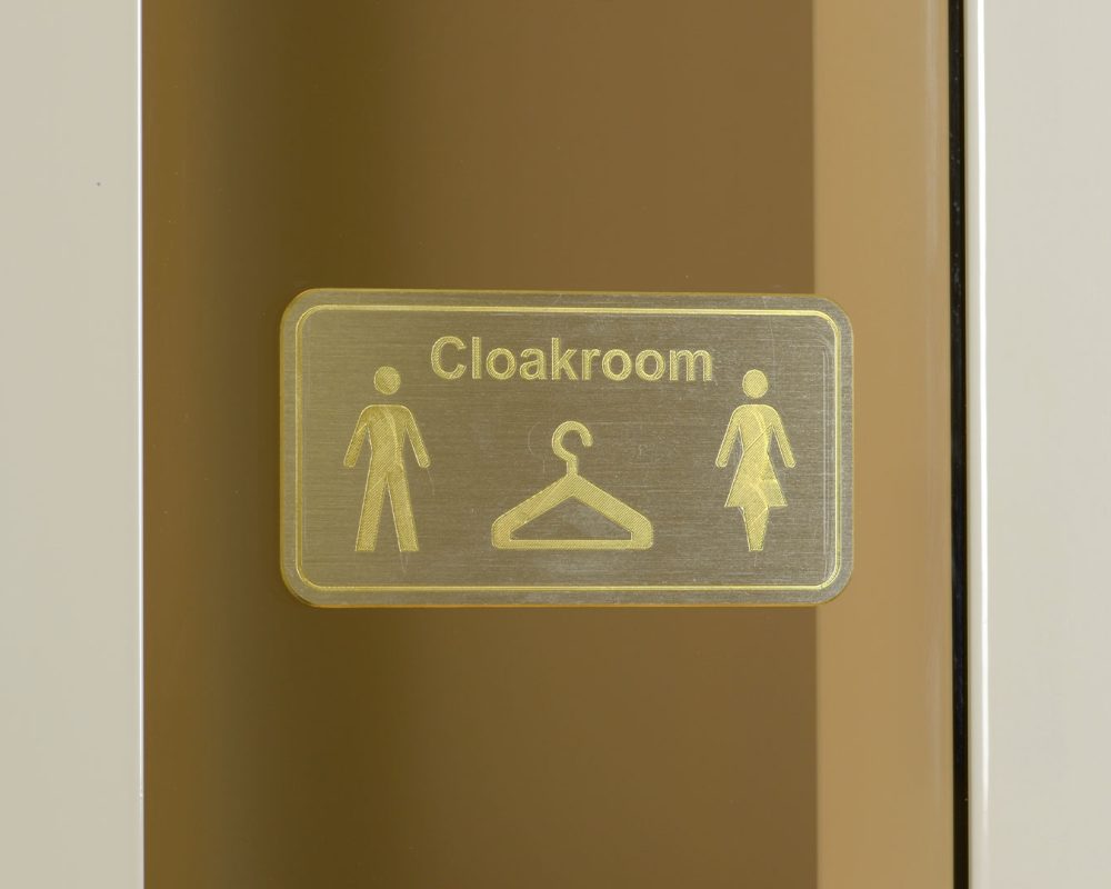 sector-senalizacion-rotulacion-interior-exterior-ropero.img